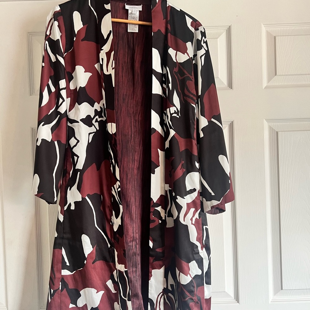 Chico's Burgundy and Black Patterned Kimono Robe